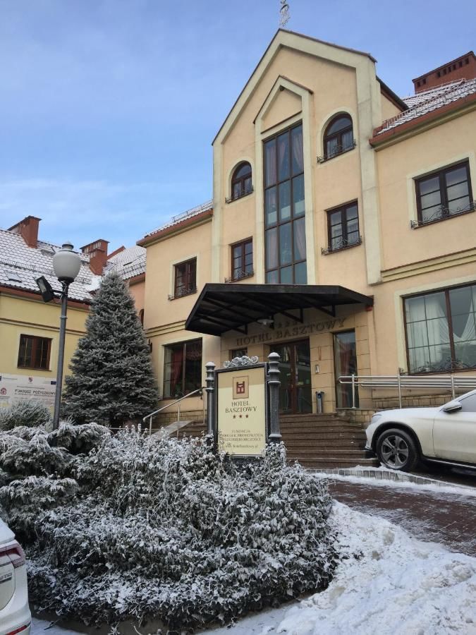 Отель Hotel Basztowy Сандомир-9